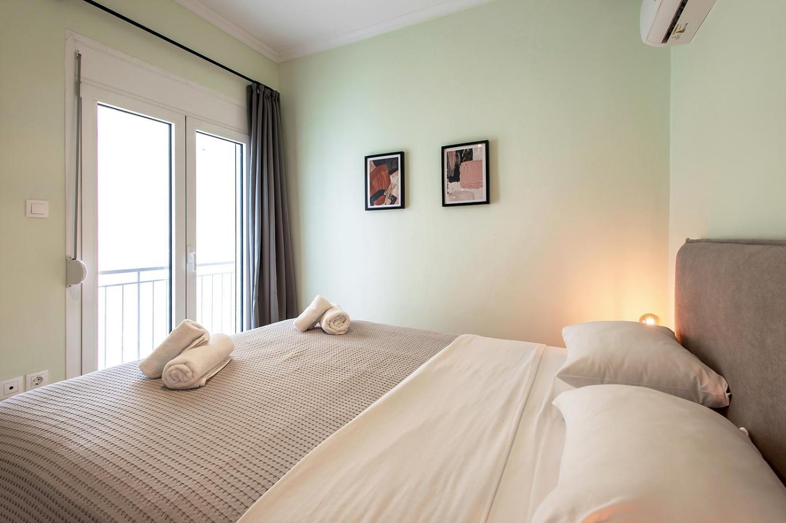 Aris123 By Smart Cozy Suites - Apartments In The Heart Of Athens - 5 Minutes From Metro - Available 24Hr Bagian luar foto