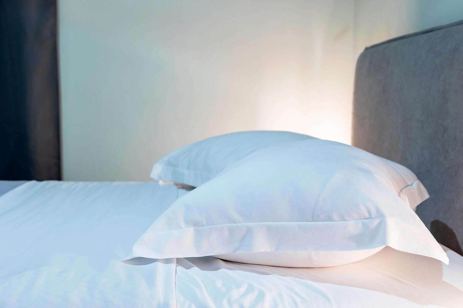 Aris123 By Smart Cozy Suites - Apartments In The Heart Of Athens - 5 Minutes From Metro - Available 24Hr Bagian luar foto