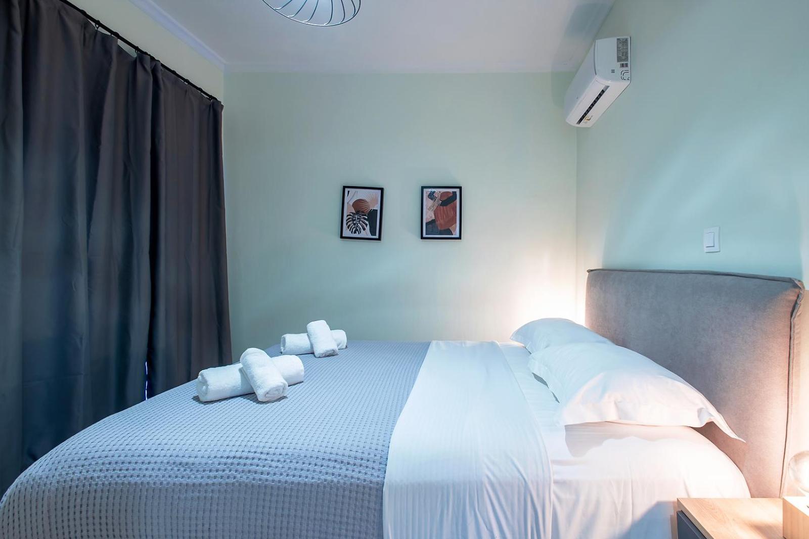 Aris123 By Smart Cozy Suites - Apartments In The Heart Of Athens - 5 Minutes From Metro - Available 24Hr Bagian luar foto