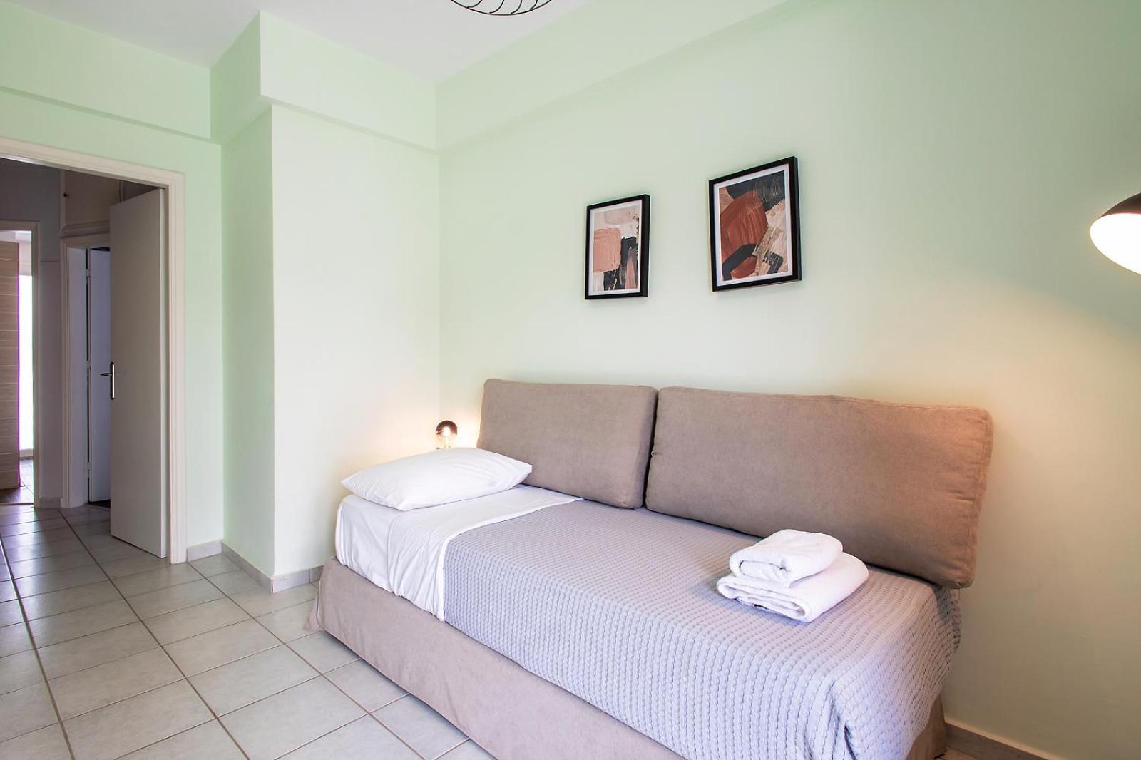 Aris123 By Smart Cozy Suites - Apartments In The Heart Of Athens - 5 Minutes From Metro - Available 24Hr Bagian luar foto