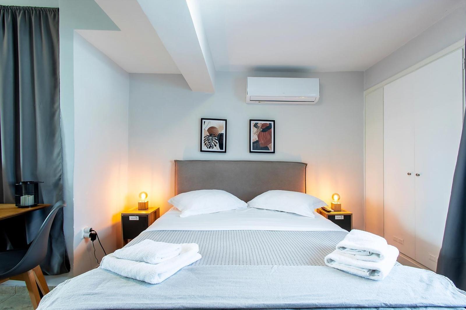 Aris123 By Smart Cozy Suites - Apartments In The Heart Of Athens - 5 Minutes From Metro - Available 24Hr Bagian luar foto