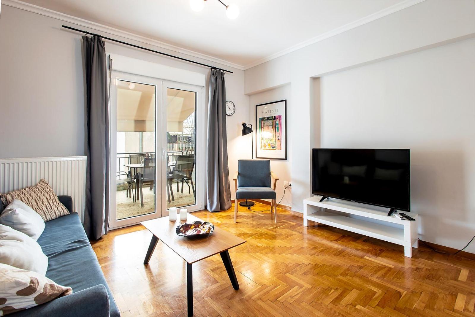 Aris123 By Smart Cozy Suites - Apartments In The Heart Of Athens - 5 Minutes From Metro - Available 24Hr Bagian luar foto