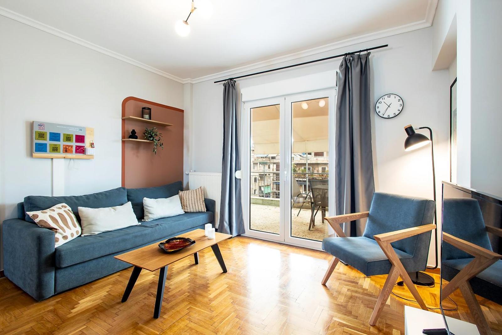 Aris123 By Smart Cozy Suites - Apartments In The Heart Of Athens - 5 Minutes From Metro - Available 24Hr Bagian luar foto