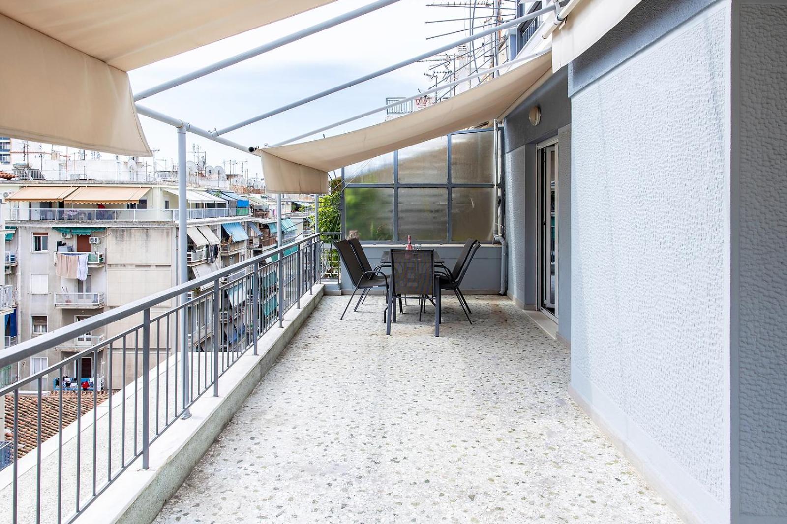 Aris123 By Smart Cozy Suites - Apartments In The Heart Of Athens - 5 Minutes From Metro - Available 24Hr Bagian luar foto